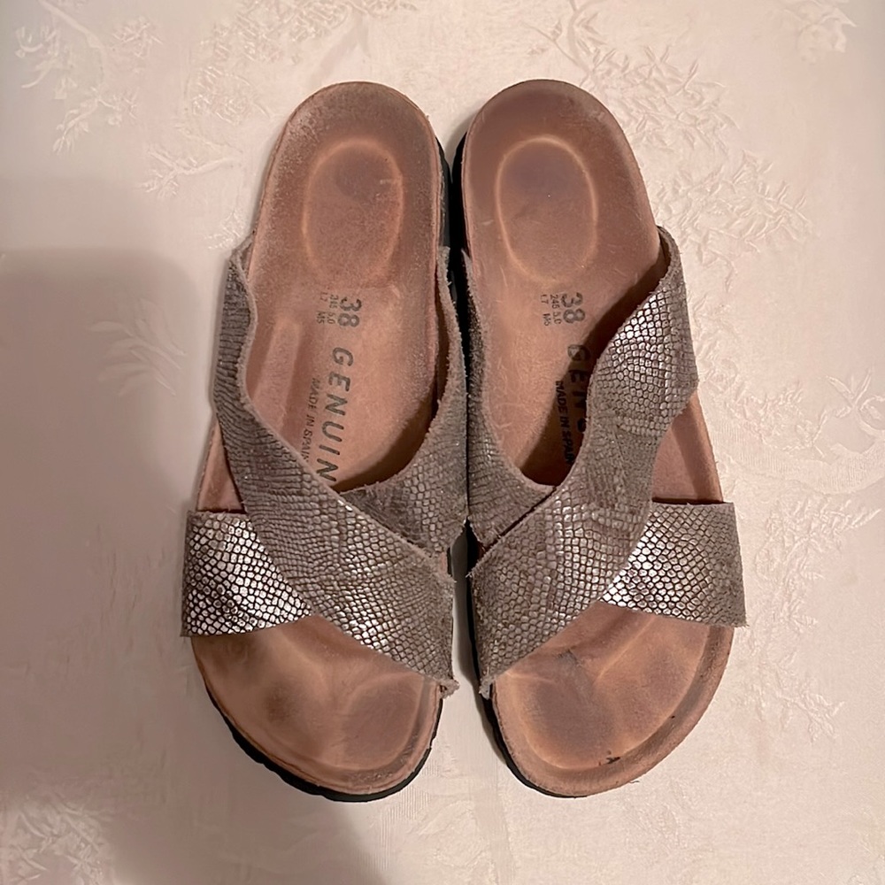 Genuins Snakeskin Mettalic sandals size 38 women Leather straps